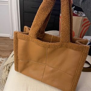 Amazon Sherpa bag